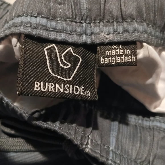 Burnside Mens NWT Shorts. Size XL. - Picture 8 of 9
